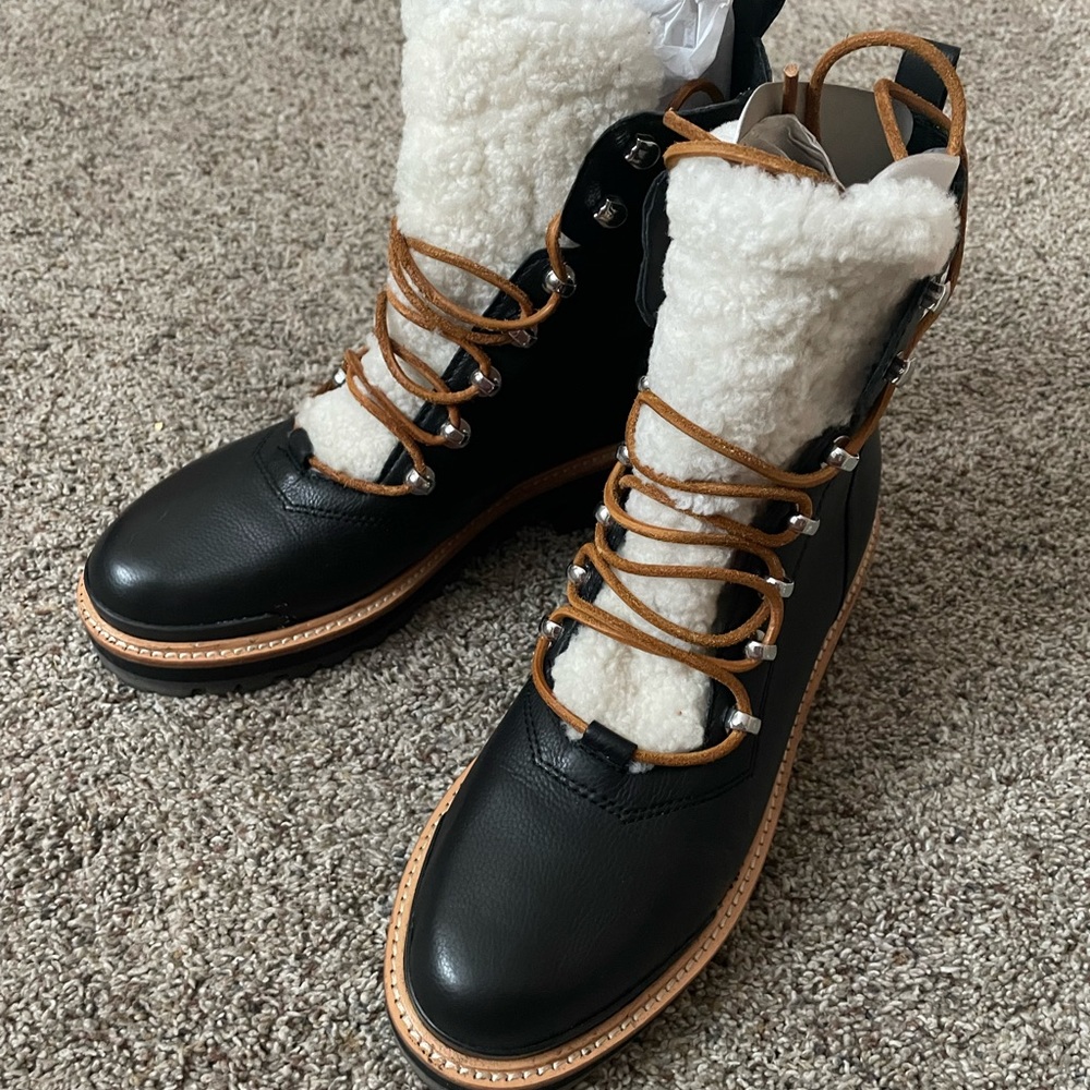 Marc Fisher Izzie lugsole ankle boot
